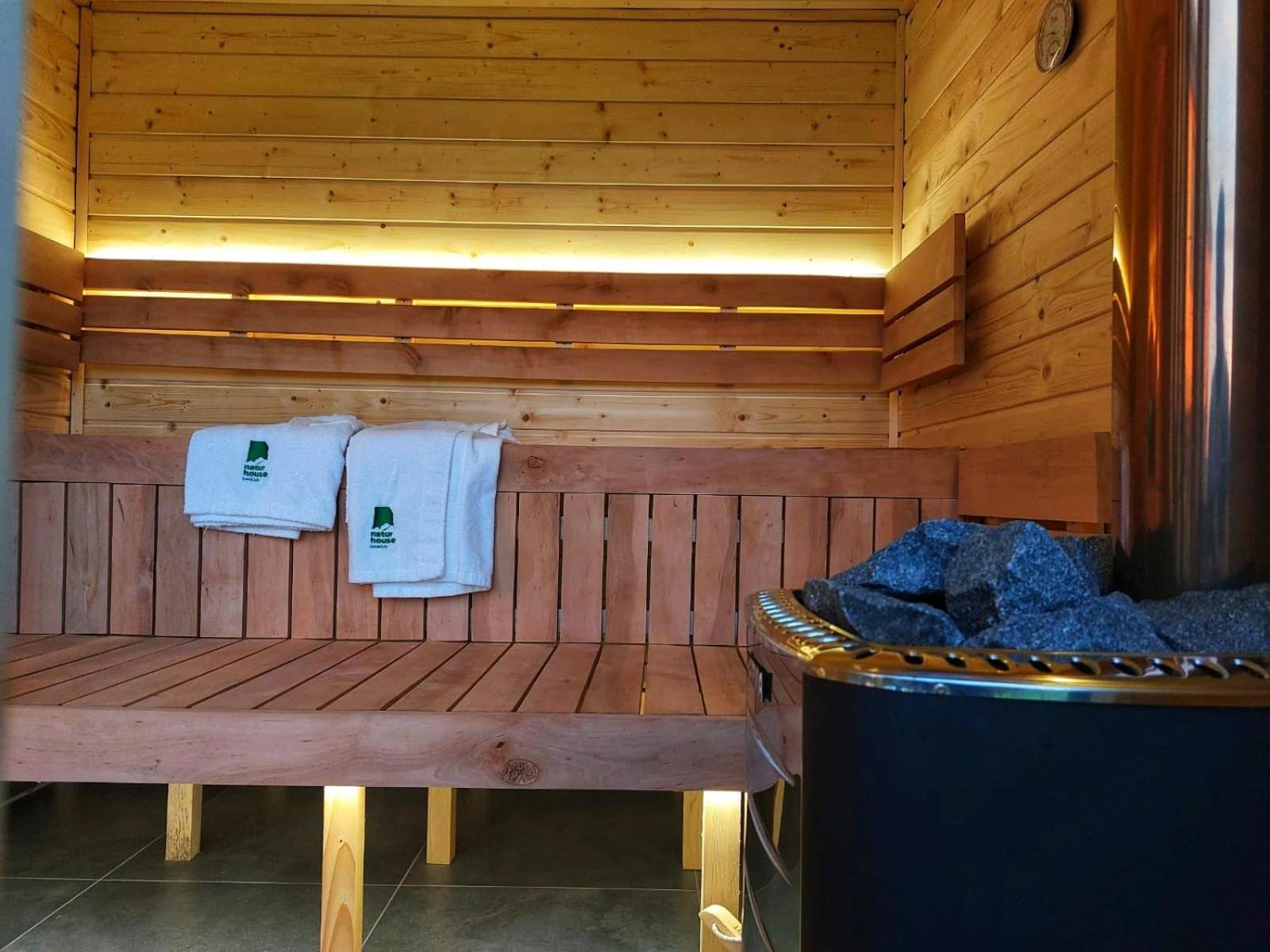 Natur House Beskidy - Dom Z Drzewa Ksiezycowego Z Sauna I Balia Jacuzzi!! Apartman Slemien Kültér fotó